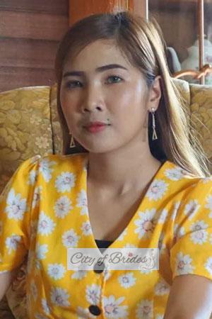 200575 - Pimpaka Age: 30 - Thailand