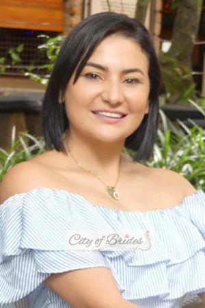 200817 - Johanna Age: 36 - Colombia