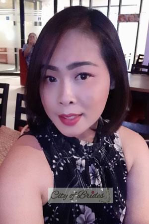 202060 - Chonlada Age: 46 - Thailand
