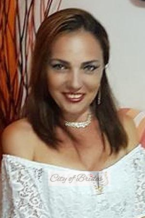 203373 - Yirlania Age: 51 - Costa Rica