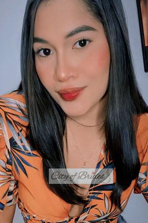 203653 - Daniela Age: 29 - Colombia