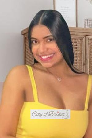 204012 - Valeria Age: 25 - Colombia