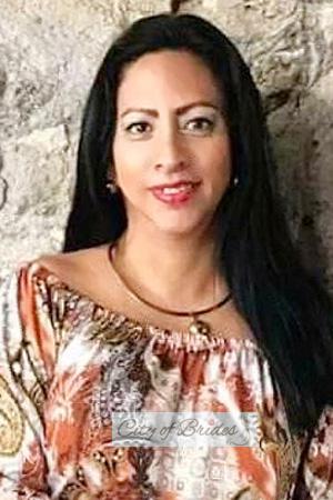 205108 - Shirley Age: 56 - Costa Rica