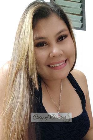 205244 - Daniela Age: 30 - Colombia