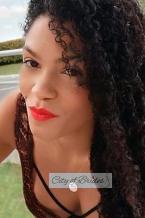 206095 - Isamar Age: 32 - Colombia