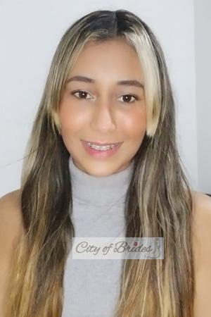 207051 - Yulibeth Age: 28 - Colombia
