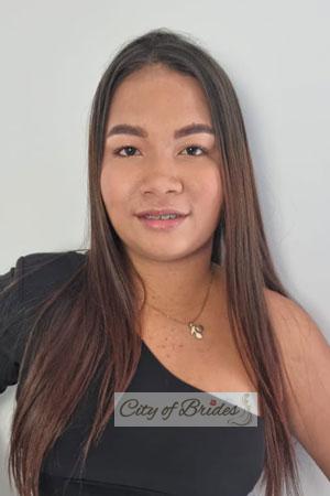 207661 - Jessenia Age: 27 - Colombia