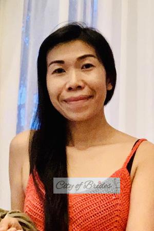 208101 - Jittree Age: 45 - Thailand