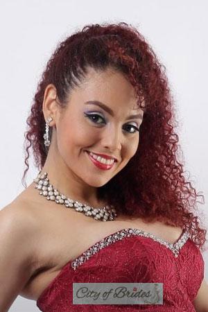 208373 - Cory Age: 39 - Peru