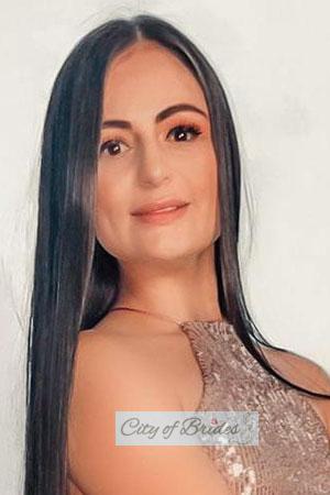 208499 - Laura Age: 32 - Colombia