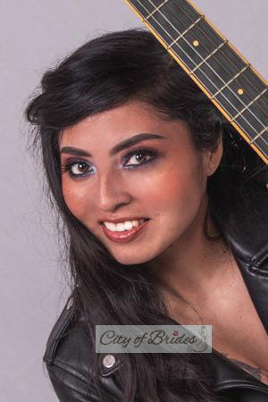 210277 - Lorena Age: 39 - Peru