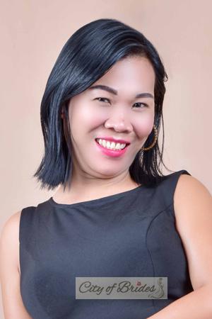 210462 - Rosalinda Age: 38 - Philippines
