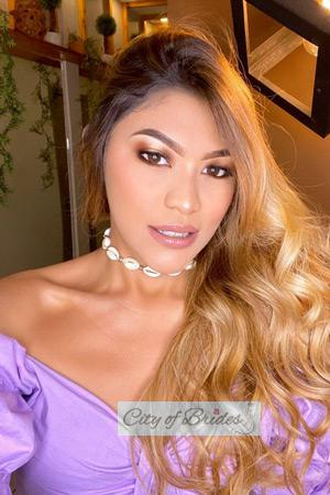 210528 - Angie Age: 24 - Colombia