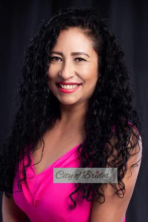 211263 - Luz Age: 51 - Colombia