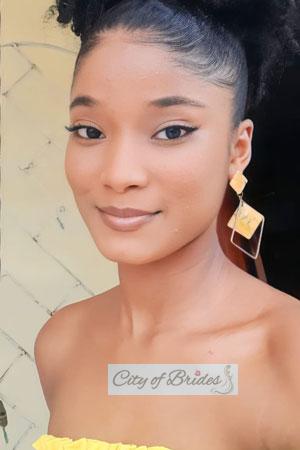 211539 - Adrianis Age: 26 - Colombia