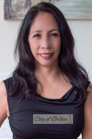 211570 - Evelyn Age: 50 - Peru