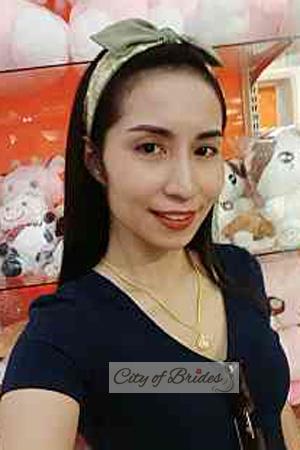 211592 - Chamaiporn Age: 42 - Thailand