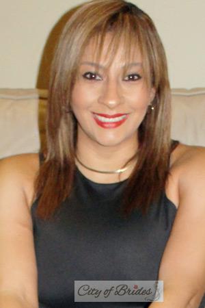 211855 - Mariam Age: 43 - Costa Rica