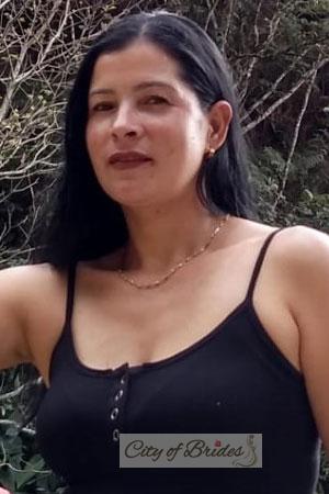 212325 - Migdalia Age: 41 - Colombia