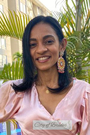 212660 - Lia Age: 48 - Colombia