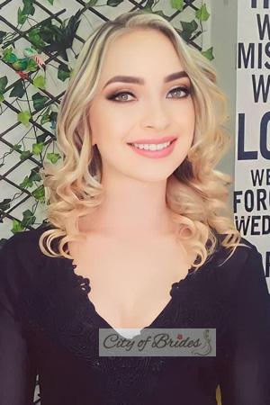 213128 - Yuli Age: 34 - Colombia