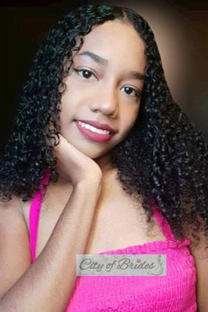 213227 - Angelica Age: 29 - Colombia