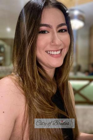 213426 - Jennifer Age: 32 - Colombia