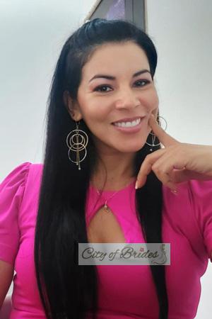 213620 - Angela Age: 44 - Colombia