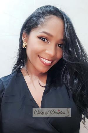 213873 - Sandra Age: 31 - Colombia