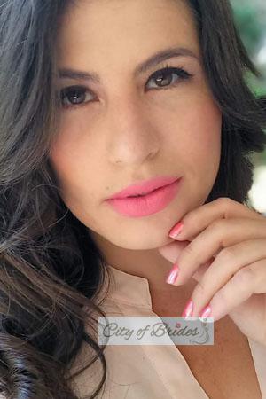 213994 - Daniela Age: 34 - Costa Rica