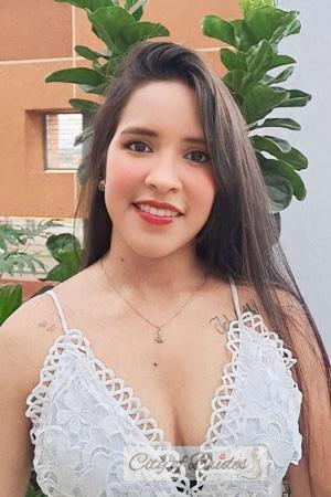 214158 - Nohelys Age: 28 - Colombia