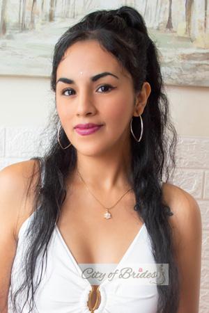 214703 - Sandra Age: 34 - Peru