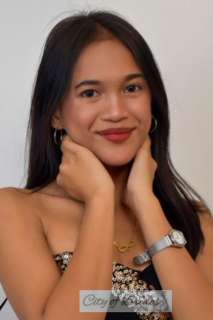 214759 - Ronnalyn Age: 21 - Philippines