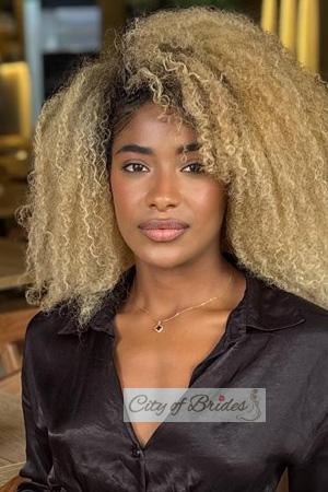 215020 - Dallana Age: 26 - Colombia