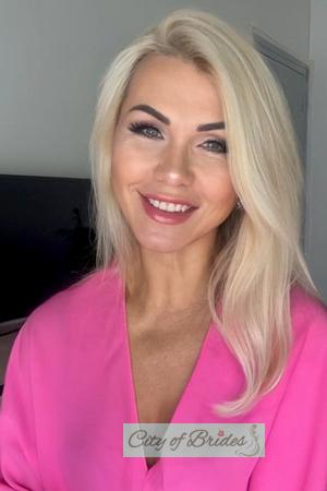 215198 - Inna Age: 48 - Ukraine