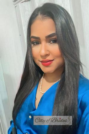 215449 - Andrea Age: 33 - Colombia