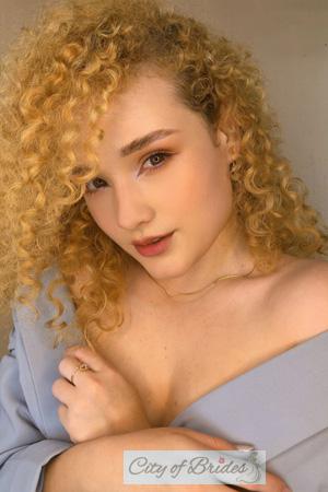 215550 - Scarlet Age: 27 - Colombia