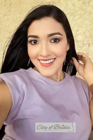 216012 - Laura Age: 31 - Colombia