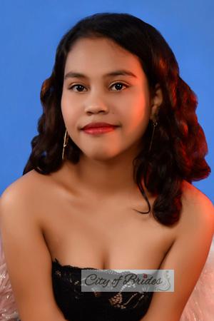 216269 - Catherine Age: 20 - Philippines