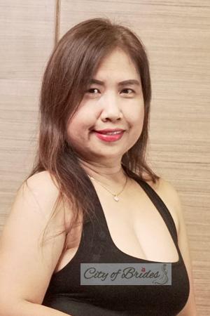 217371 - Nittaya Age: 53 - Thailand