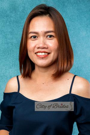 217839 - Tippawan Age: 42 - Thailand