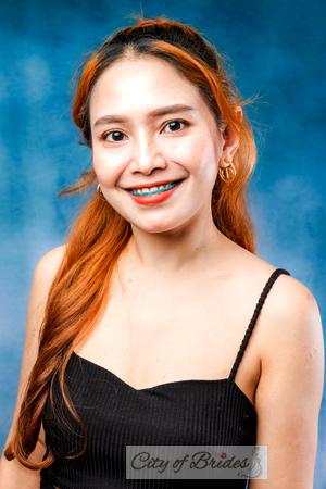 218013 - Patcharee Age: 43 - Thailand