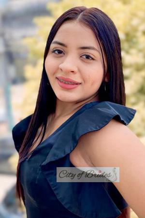 218653 - Camila Age: 19 - Colombia