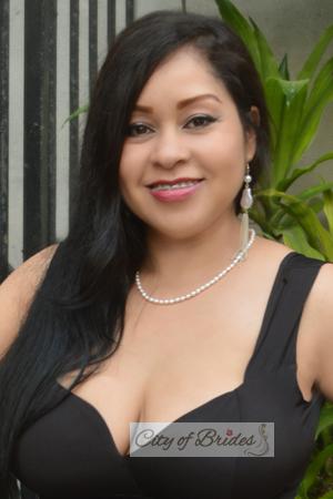 218664 - Yunitza Age: 46 - Peru