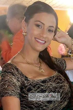 218854 - Gradiely Age: 41 - Costa Rica