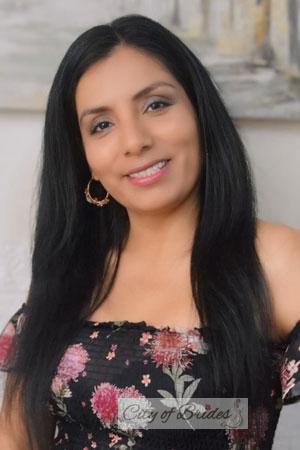 219327 - Linda Age: 42 - Peru