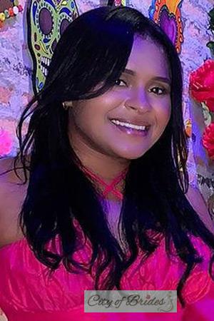 219594 - Estefani Age: 28 - Colombia