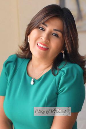 219758 - Elizabeth Age: 53 - Peru