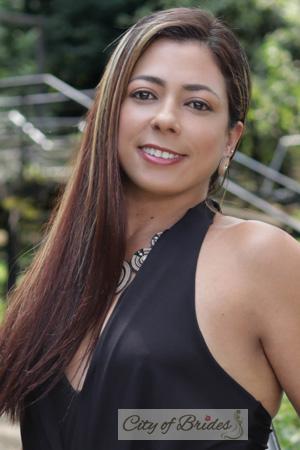 219845 - Ana Age: 41 - Colombia