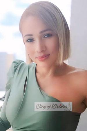 220136 - Jenny Age: 47 - Colombia